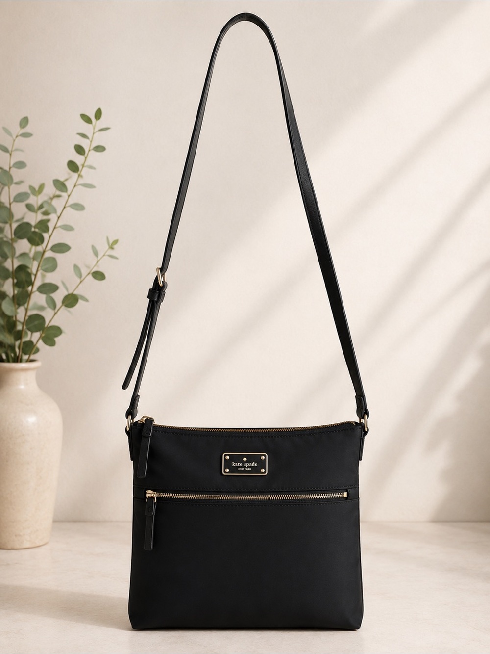 Kate Spade Black Nylon Crossbody Bag Gold Zip Pocket Adjustable Strap